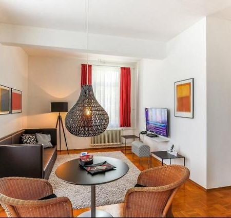 Whliving - Apartments & Studios In Konstanz Luaran gambar