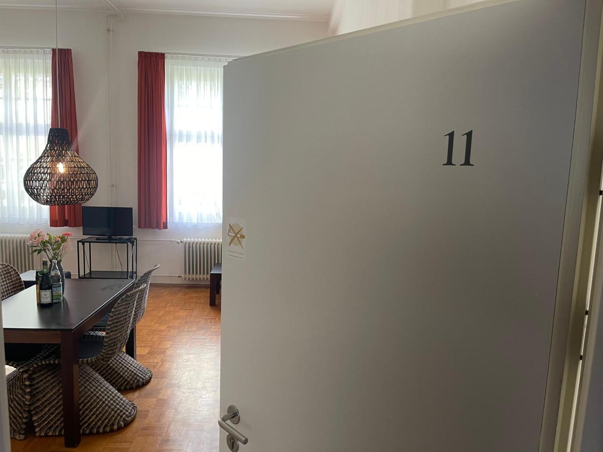 Whliving - Apartments & Studios In Konstanz Luaran gambar