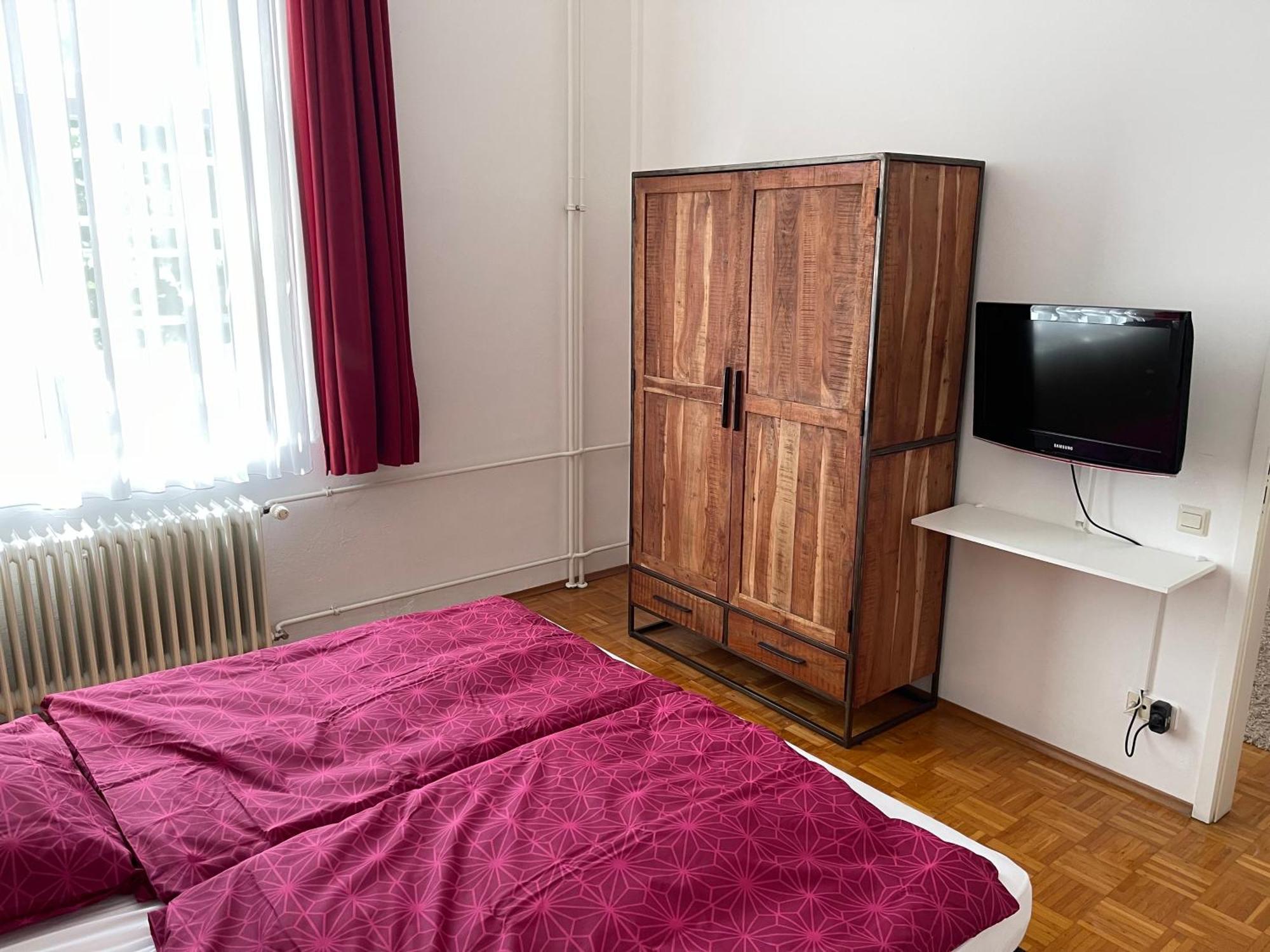 Whliving - Apartments & Studios In Konstanz Luaran gambar