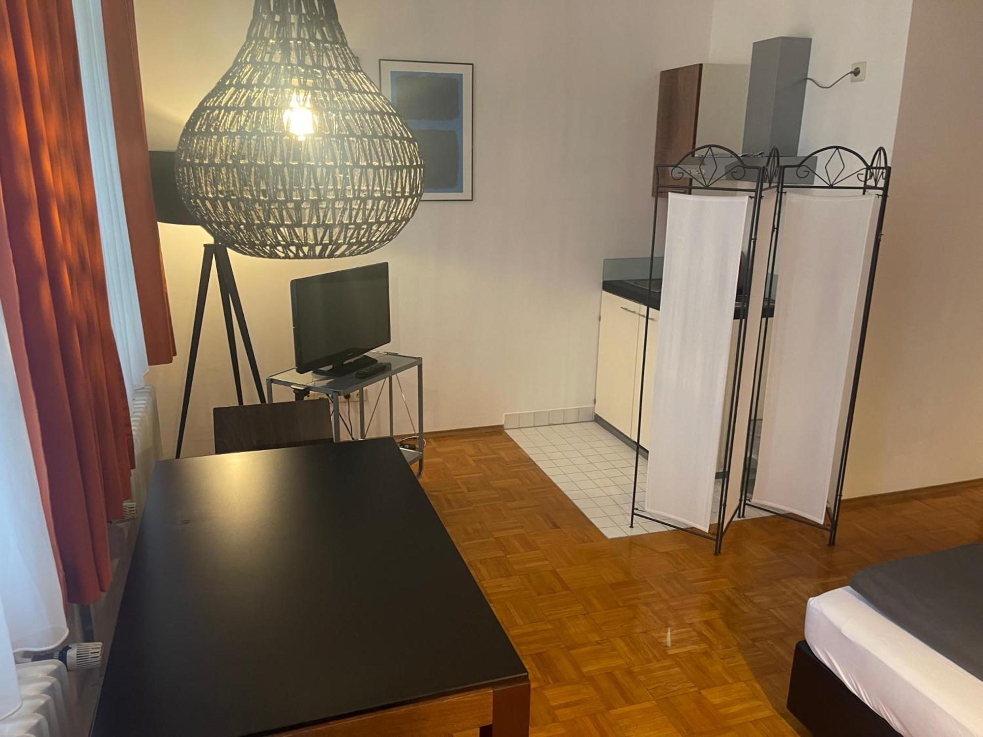 Whliving - Apartments & Studios In Konstanz Luaran gambar