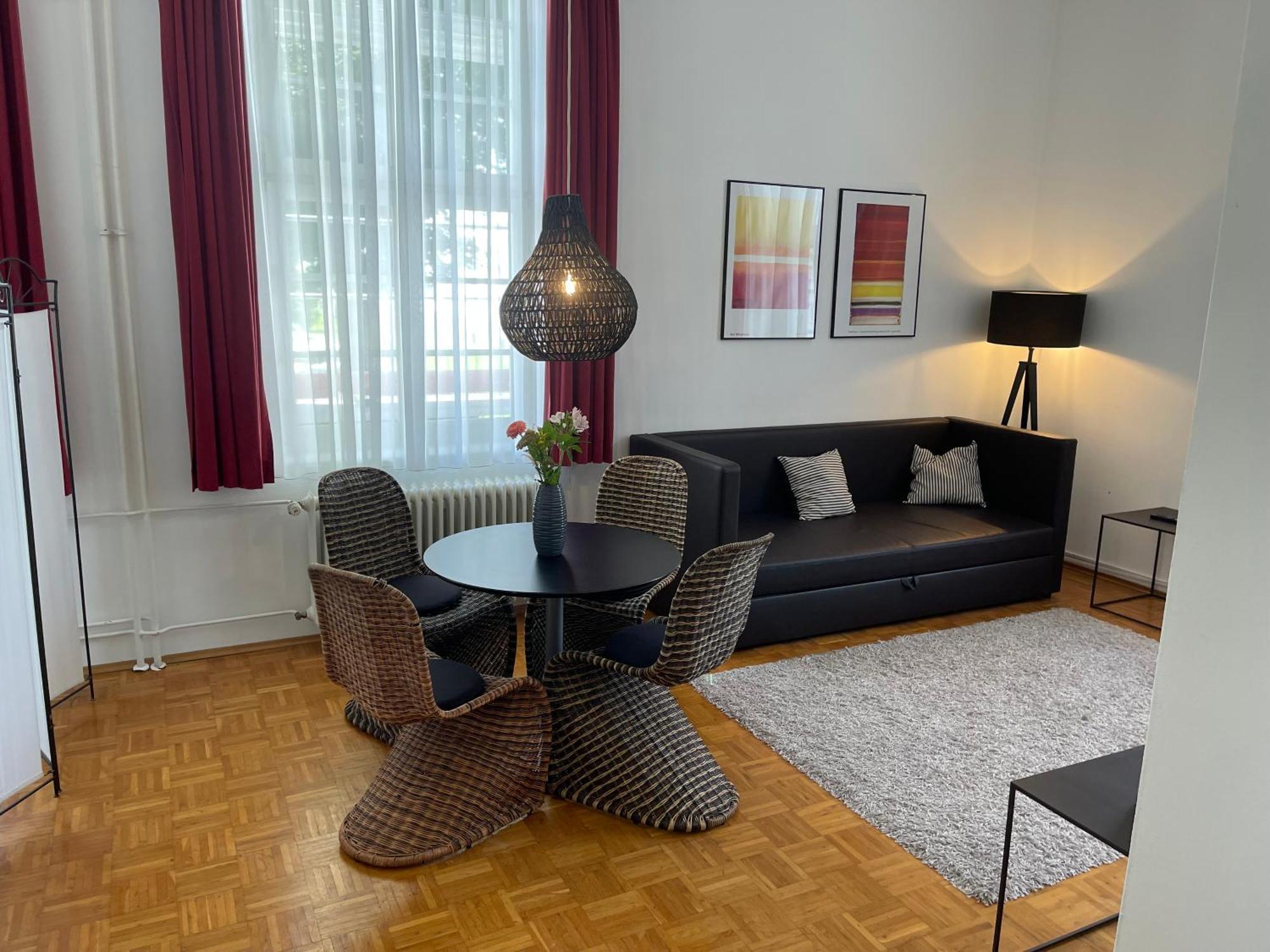 Whliving - Apartments & Studios In Konstanz Luaran gambar