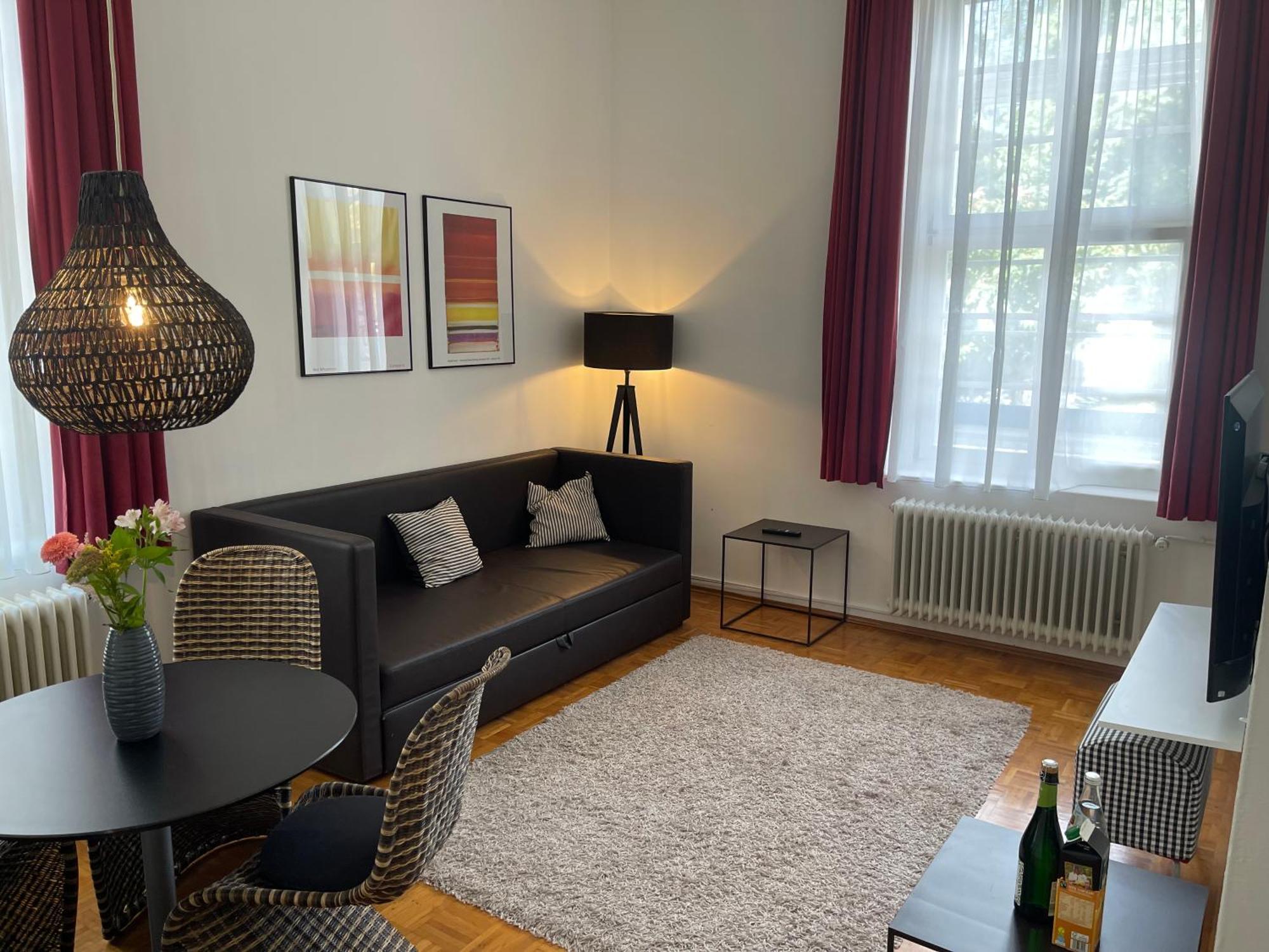 Whliving - Apartments & Studios In Konstanz Luaran gambar
