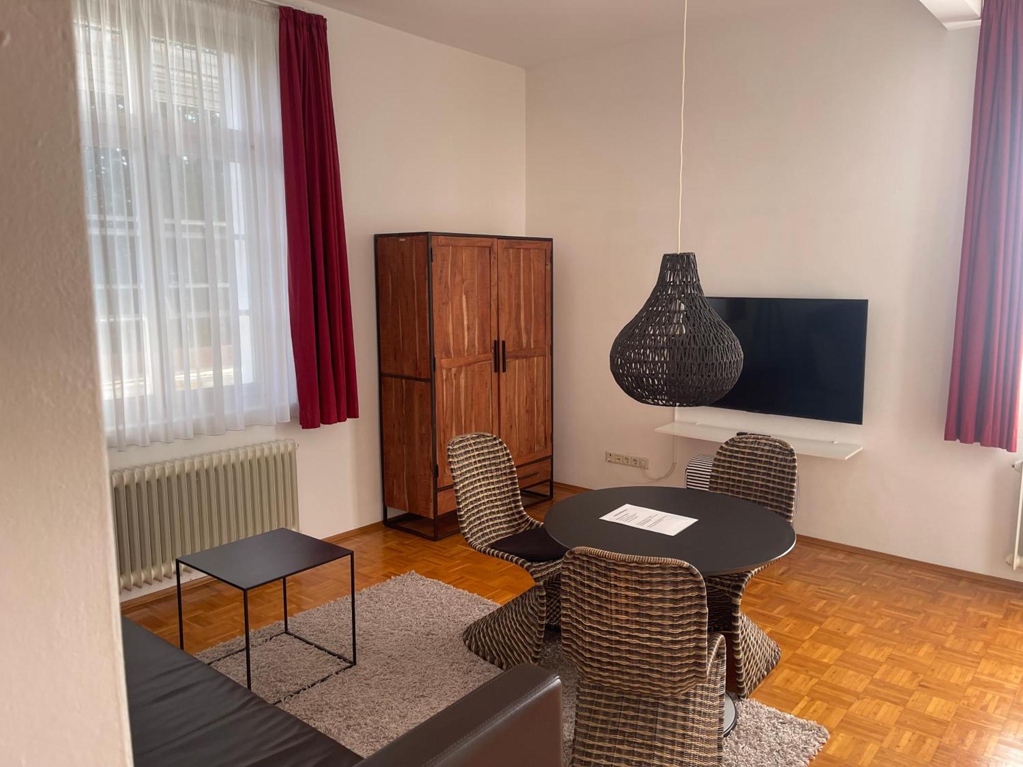 Whliving - Apartments & Studios In Konstanz Luaran gambar