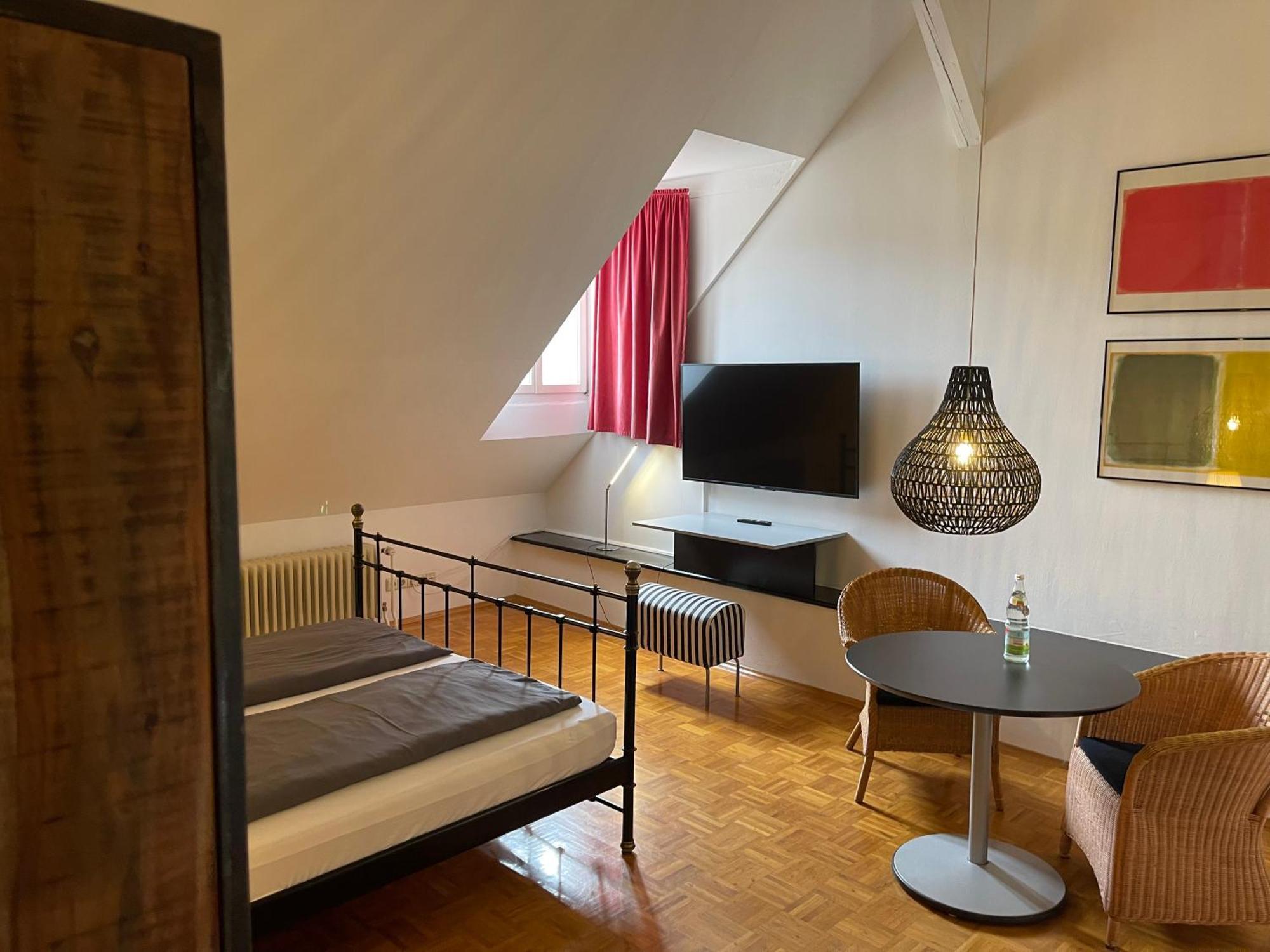 Whliving - Apartments & Studios In Konstanz Luaran gambar
