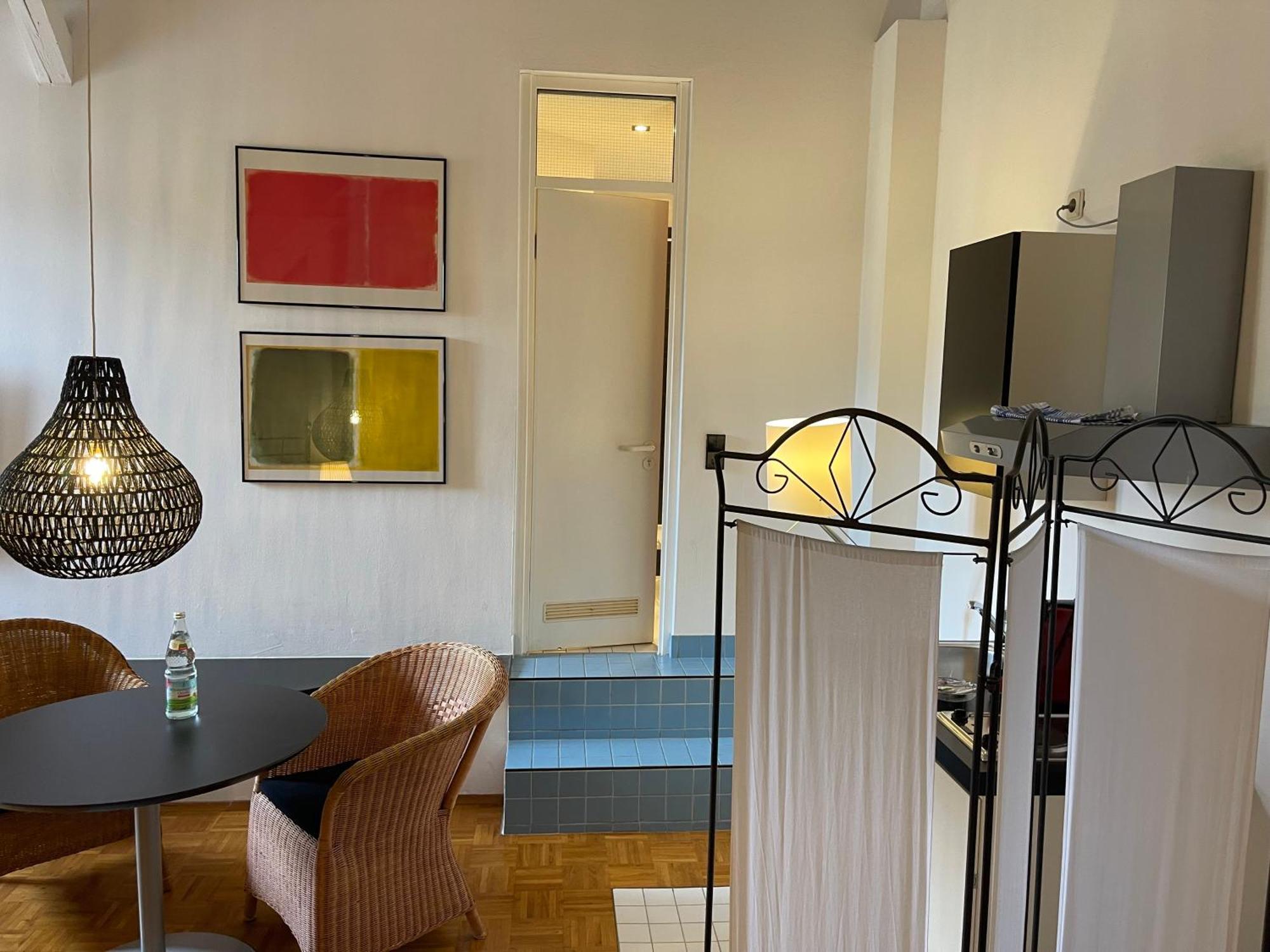 Whliving - Apartments & Studios In Konstanz Luaran gambar