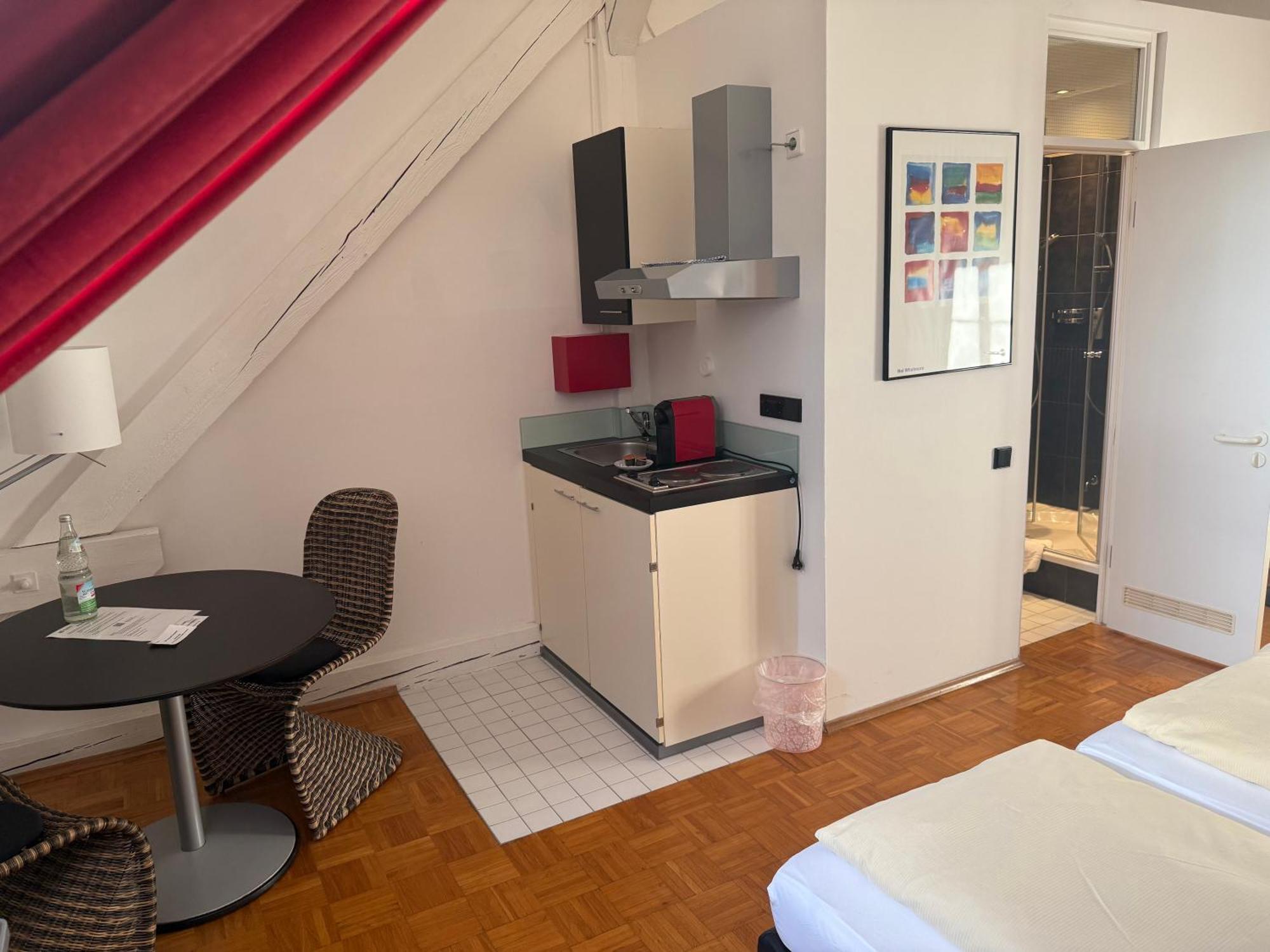 Whliving - Apartments & Studios In Konstanz Luaran gambar